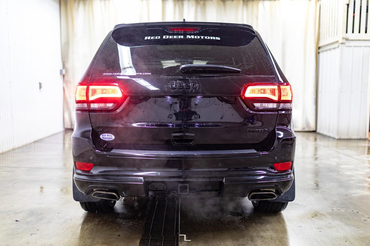 2022 Jeep Grand Cherokee WK 4x4 Limited X Leather Roof Nav BCam Red Deer AB