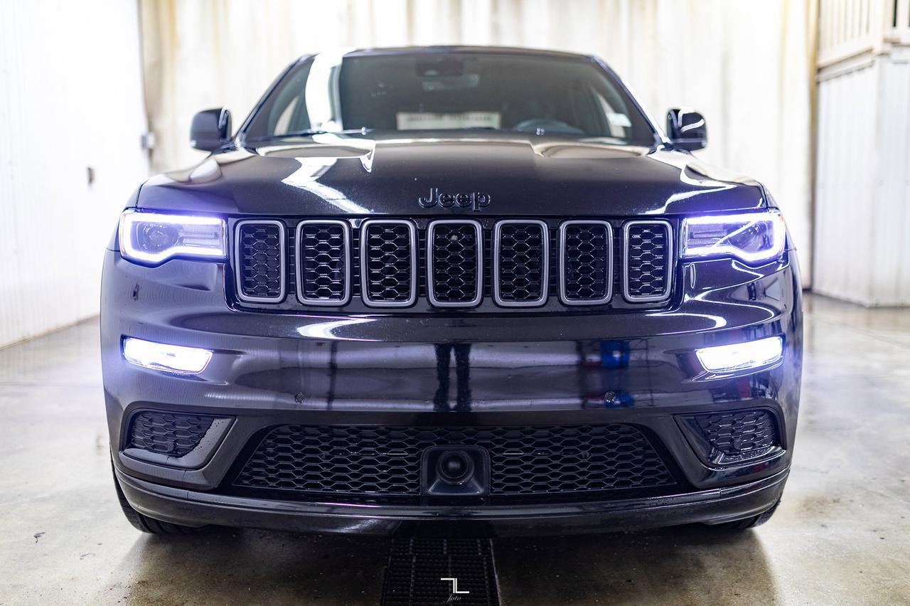 2022 Jeep Grand Cherokee WK 4x4 Limited X Leather Roof Nav BCam Red Deer AB