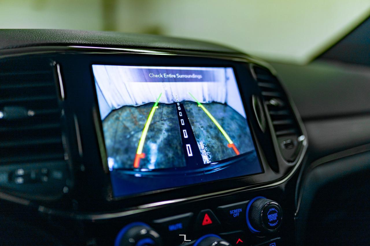 2022 Jeep Grand Cherokee WK 4x4 Limited X Leather Roof Nav BCam Red Deer AB