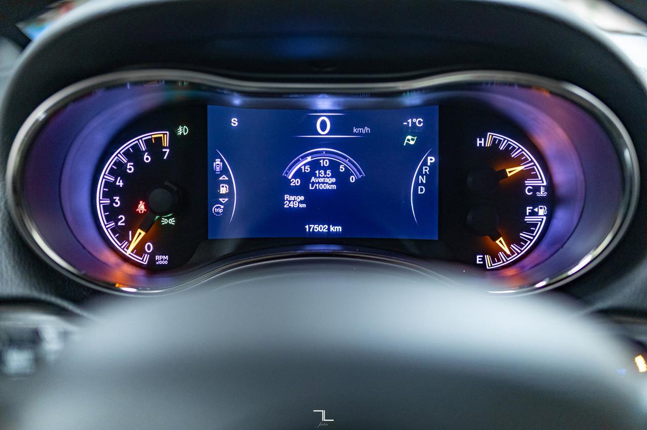 2022 Jeep Grand Cherokee WK 4x4 Limited X Leather Roof Nav BCam Red Deer AB