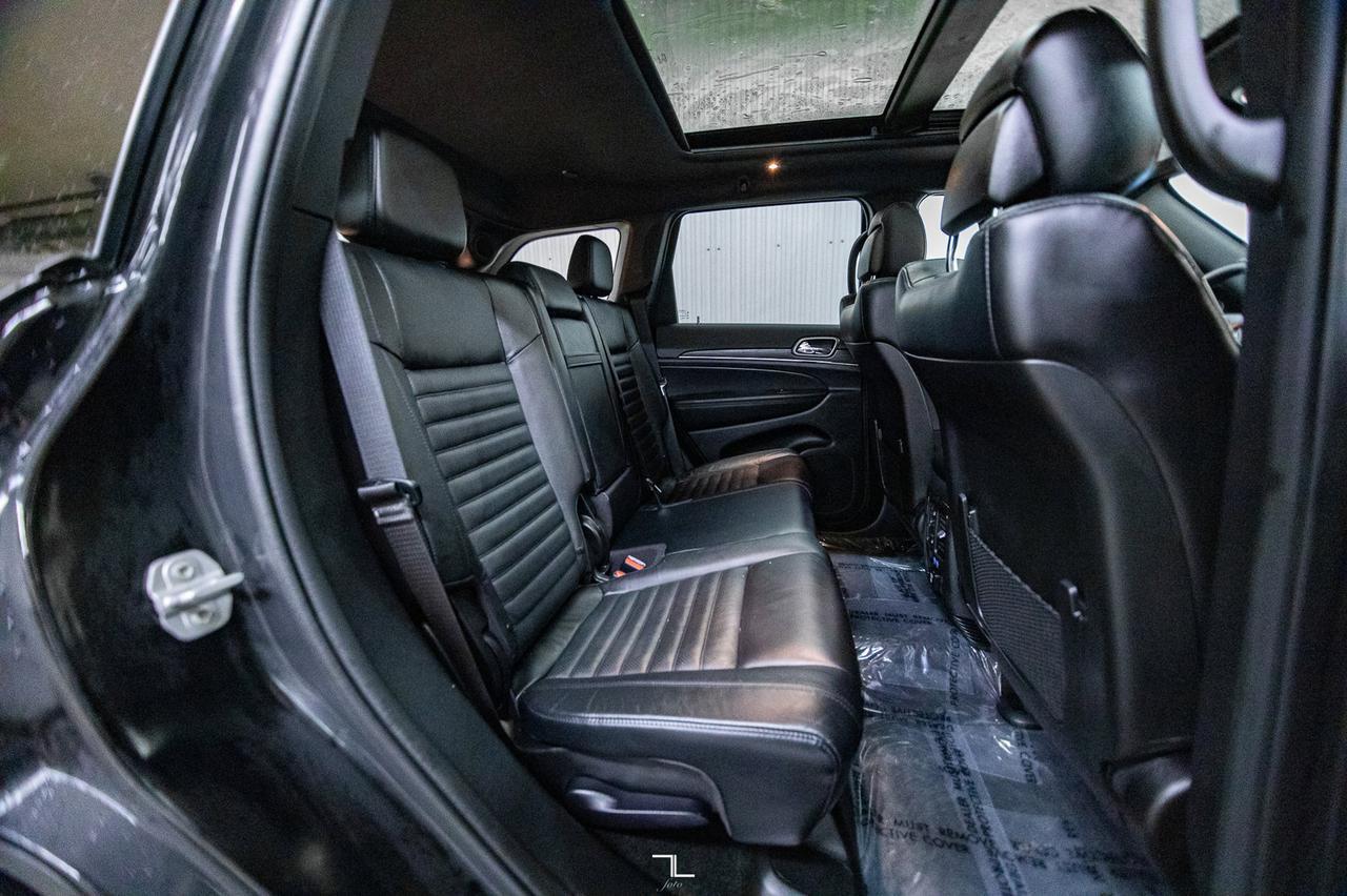 2022 Jeep Grand Cherokee WK 4x4 Limited X Leather Roof Nav BCam Red Deer AB