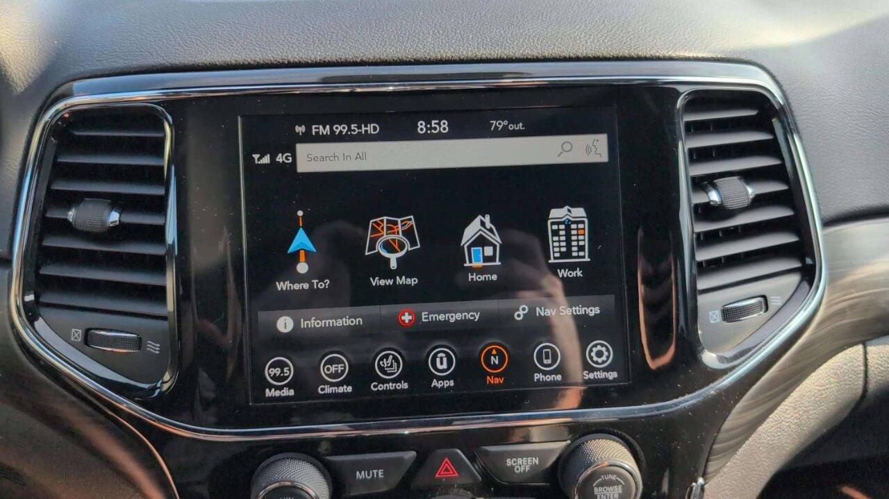 2022 Jeep Grand Cherokee WK Laredo E 4x4 4dr SUV Lake Orion MI