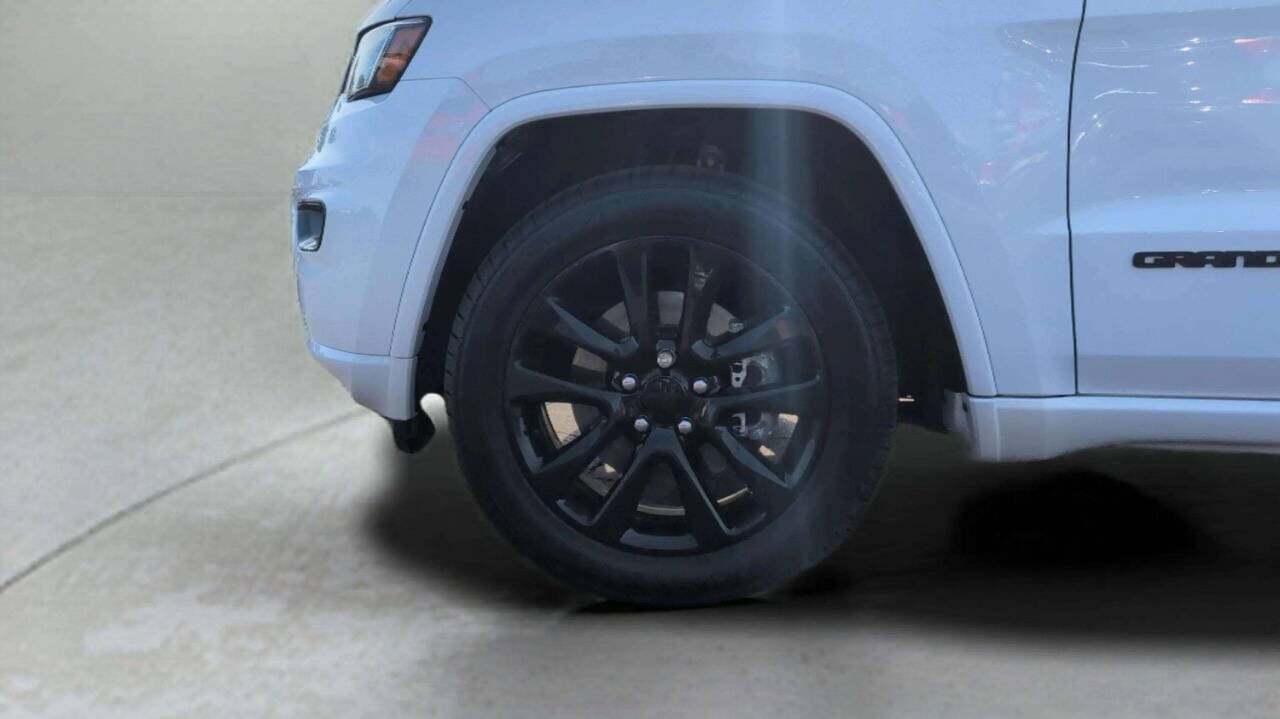 2022 Jeep Grand Cherokee WK Laredo E 4x4 4dr SUV Lake Orion MI