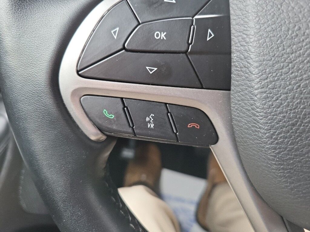 2022 Jeep Grand Cherokee WK Laredo E Owego NY