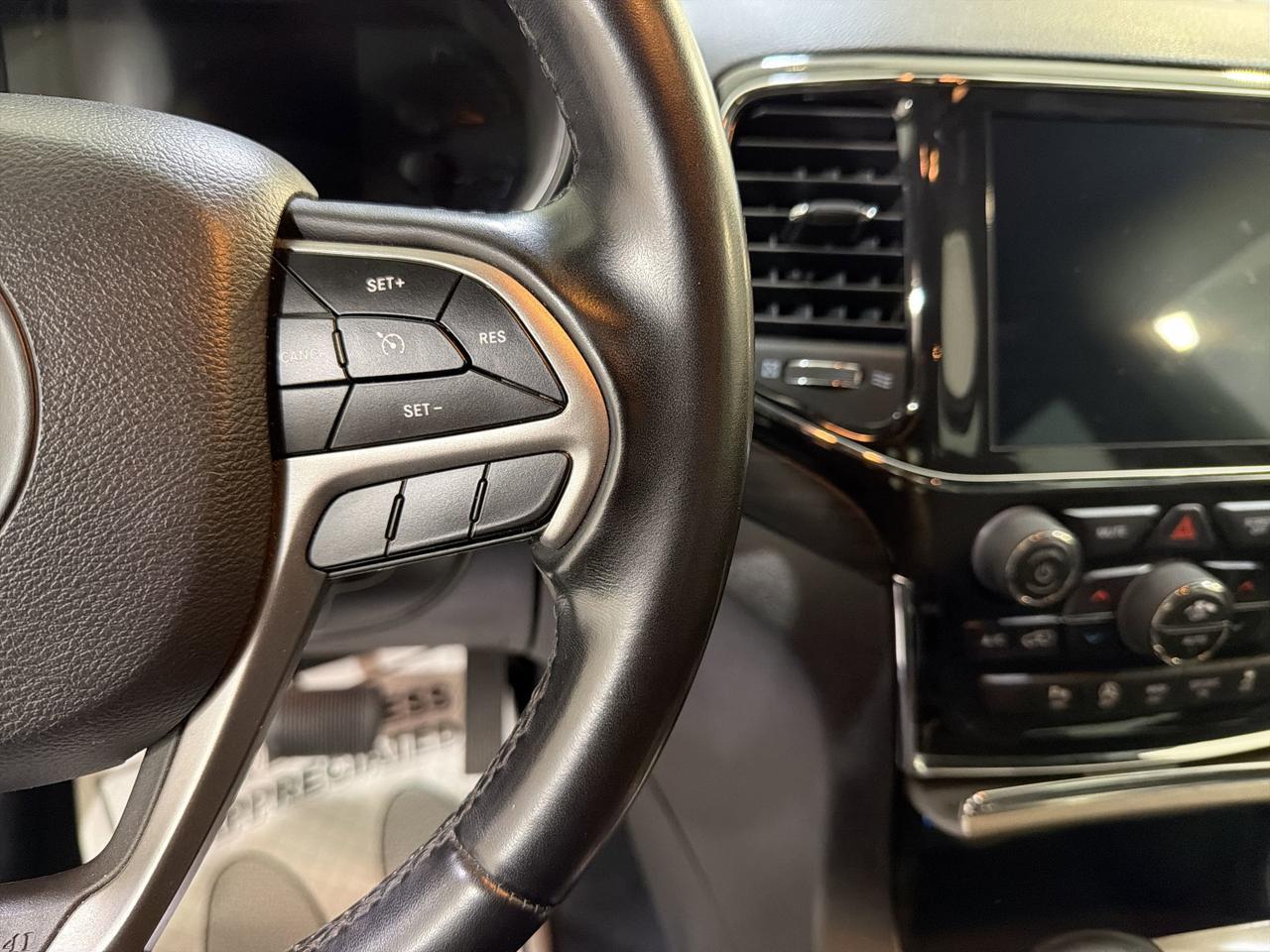 2022 Jeep Grand Cherokee WK Laredo E San Antonio TX