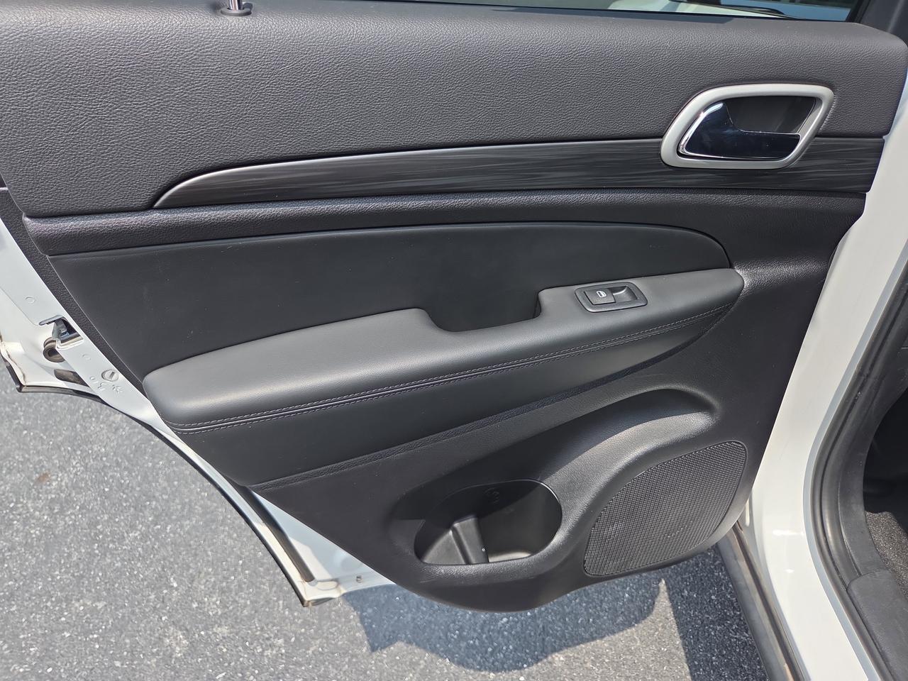 2022 Jeep Grand Cherokee WK Laredo X HAMBURG PA