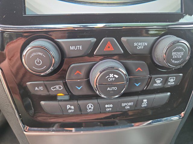 2022 Jeep Grand Cherokee WK Laredo X HAMBURG PA