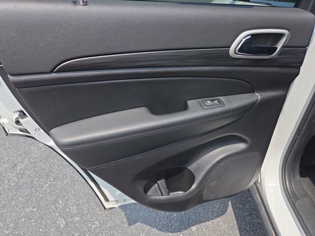 2022 Jeep Grand Cherokee WK Laredo X HAMBURG PA