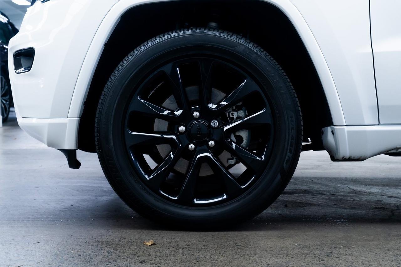 2022 Jeep Grand Cherokee WK Laredo X Heated Seats Altitude Appearance Package Portland OR