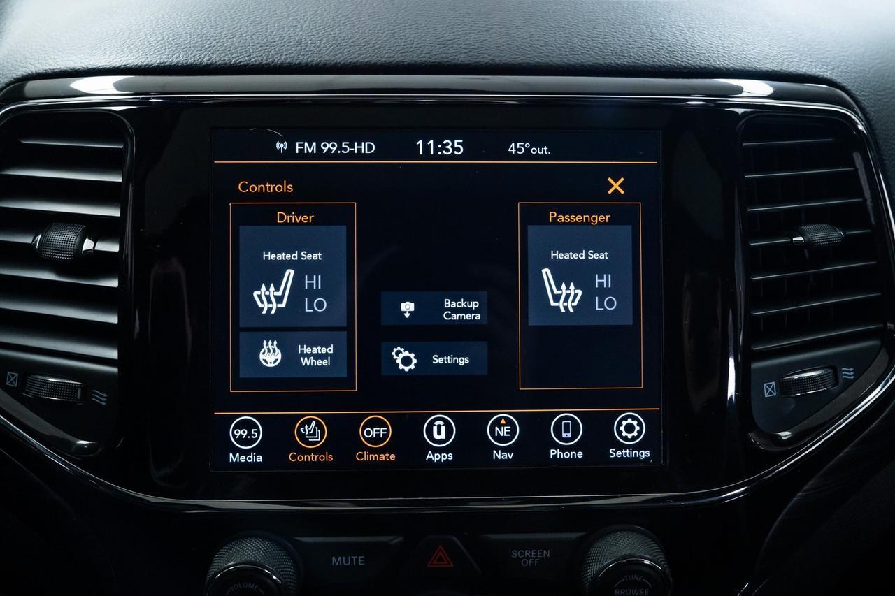 2022 Jeep Grand Cherokee WK Laredo X Heated Seats Altitude Appearance Package Portland OR