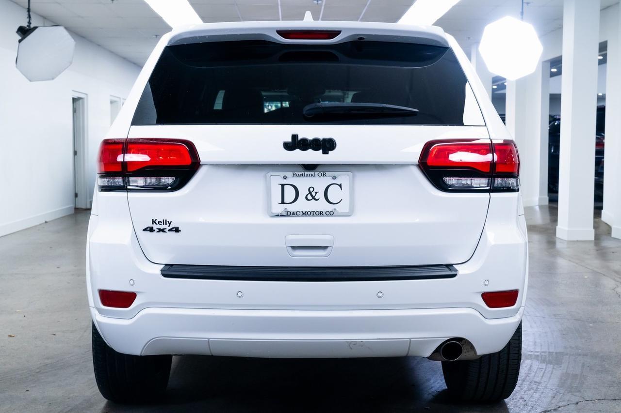 2022 Jeep Grand Cherokee WK Laredo X Heated Seats Altitude Appearance Package Portland OR