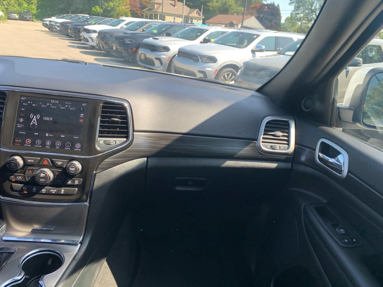 2022 Jeep Grand Cherokee WK Laredo X Dartmouth MA