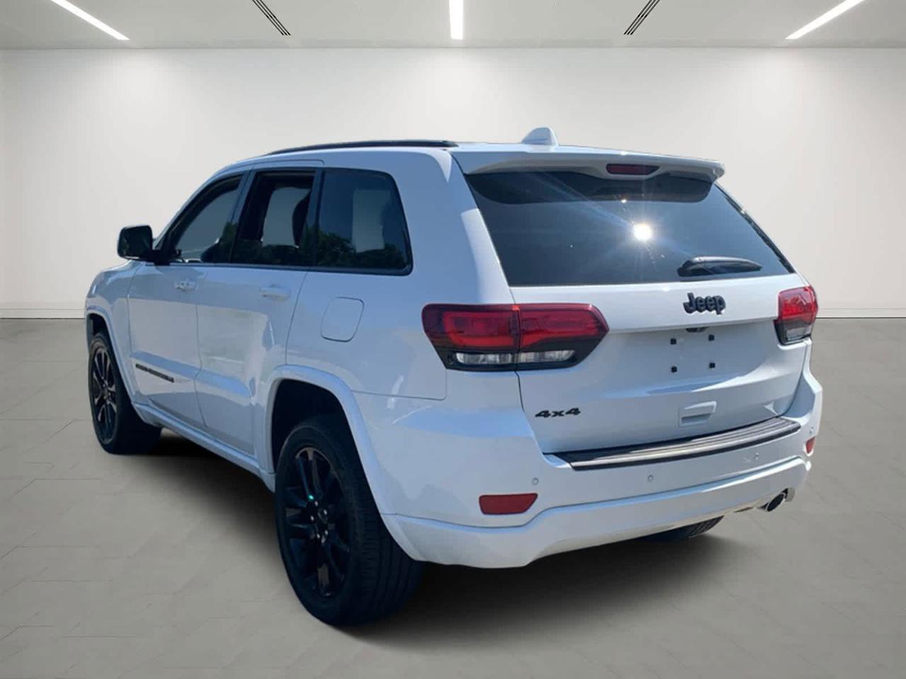 2022 Jeep Grand Cherokee WK Laredo X Dartmouth MA