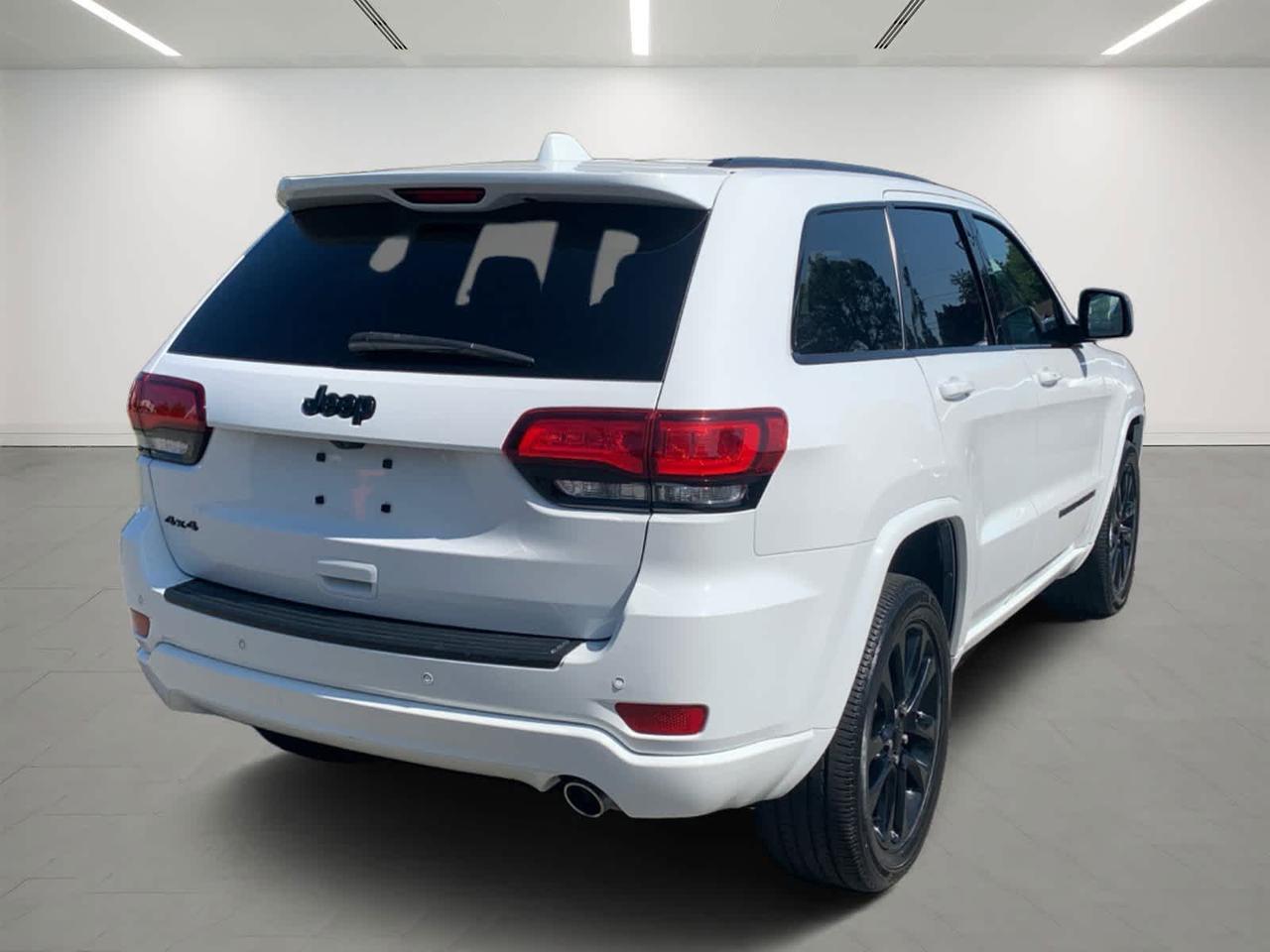 2022 Jeep Grand Cherokee WK Laredo X Dartmouth MA