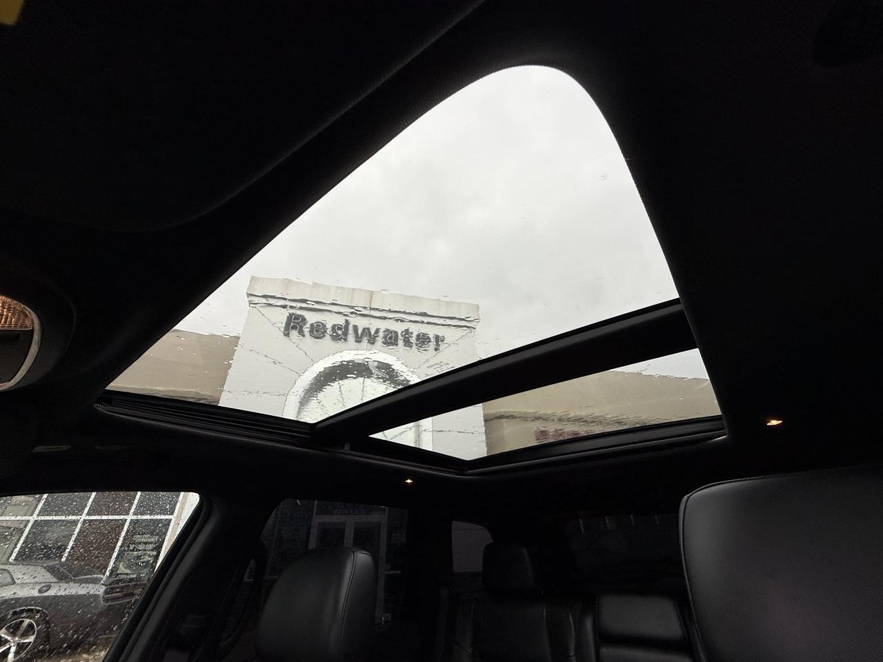 2022 Jeep Grand Cherokee WK Limited X | Leather | Heated Seats | Pano Sunroof | Alpine Audio | SRT Wheels | Remote Start Redwater AB