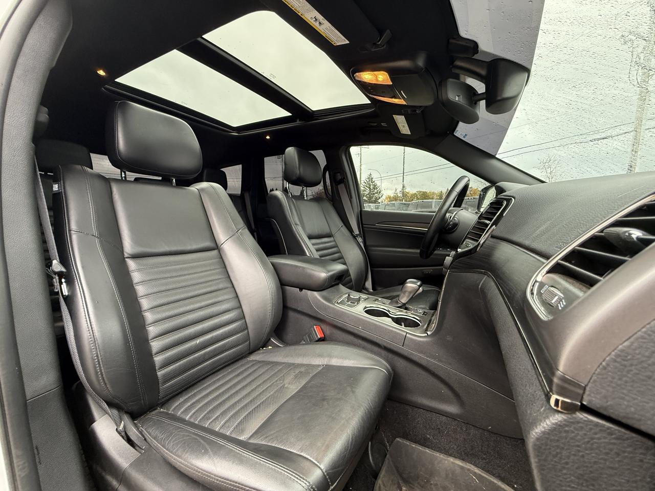 2022 Jeep Grand Cherokee WK Limited X | Leather | Heated Seats | Pano Sunroof | Alpine Audio | SRT Wheels | Remote Start Redwater AB
