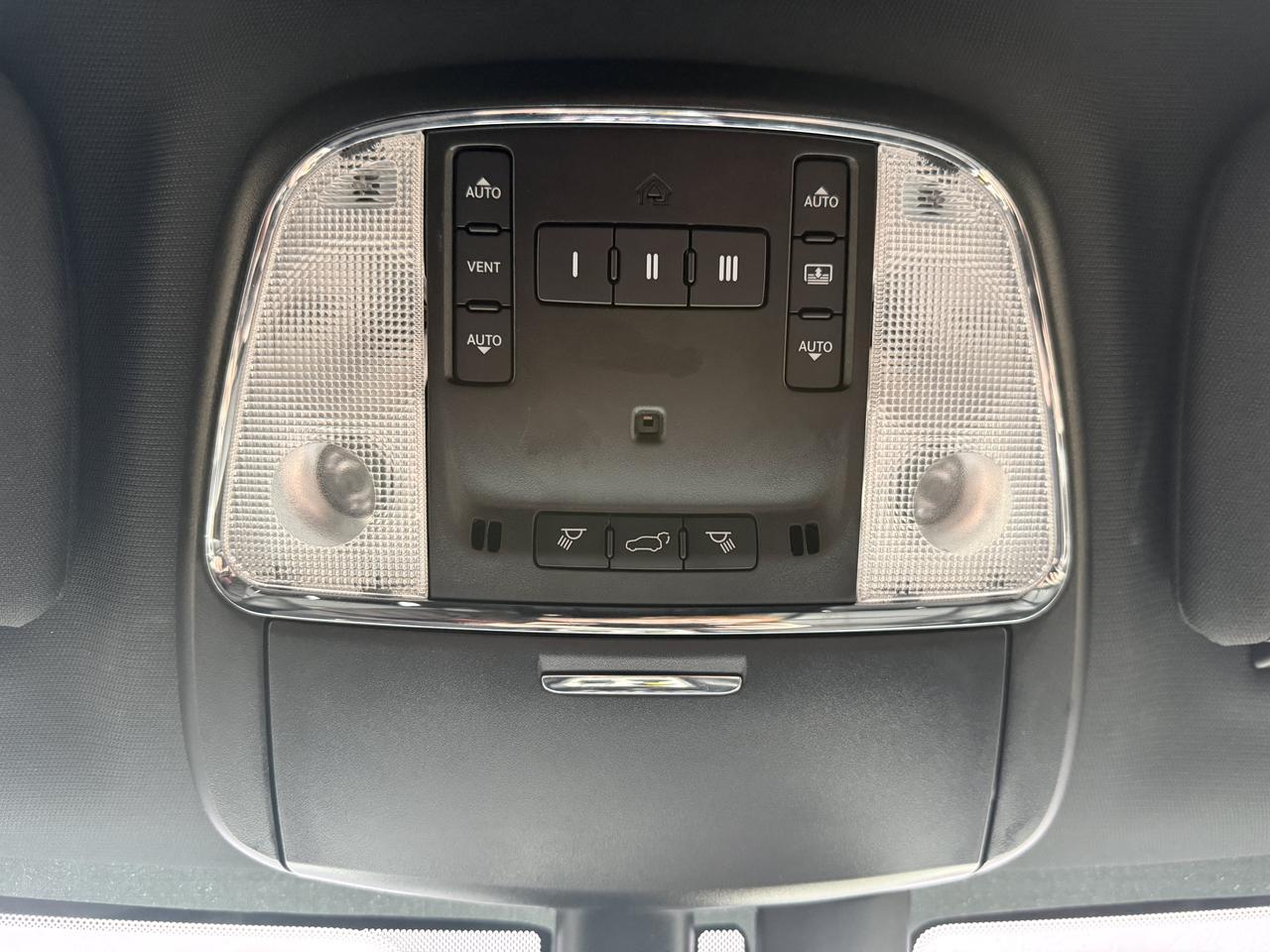 2022 Jeep Grand Cherokee WK Limited X | Leather | Heated Seats | Pano Sunroof | Alpine Audio | SRT Wheels | Remote Start Redwater AB