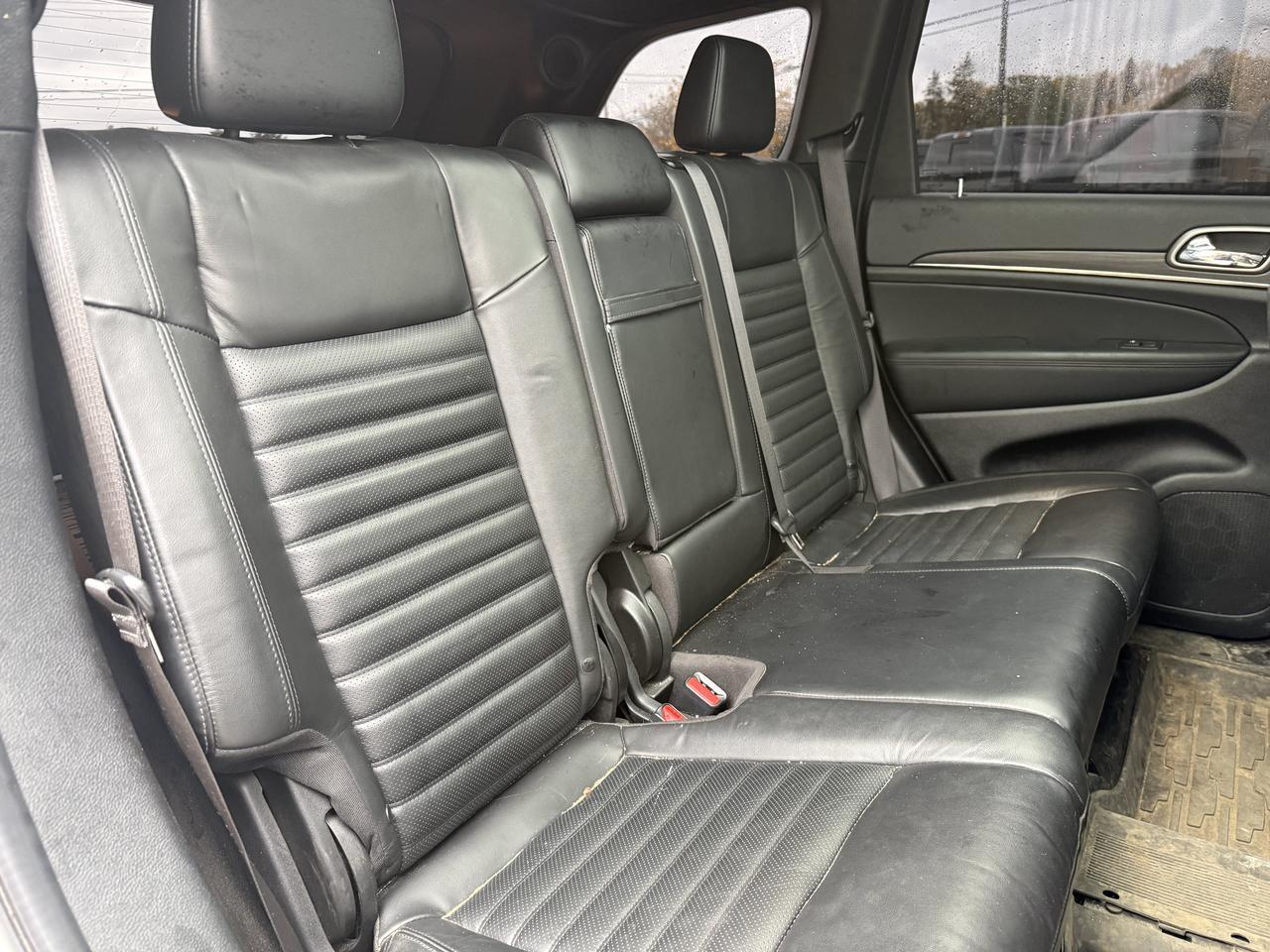 2022 Jeep Grand Cherokee WK Limited X | Leather | Heated Seats | Pano Sunroof | Alpine Audio | SRT Wheels | Remote Start Redwater AB