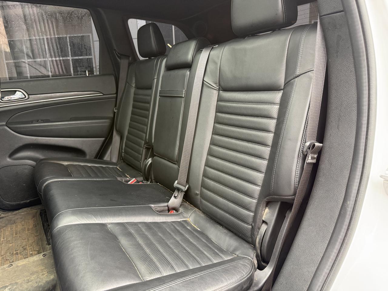 2022 Jeep Grand Cherokee WK Limited X | Leather | Heated Seats | Pano Sunroof | Alpine Audio | SRT Wheels | Remote Start Redwater AB