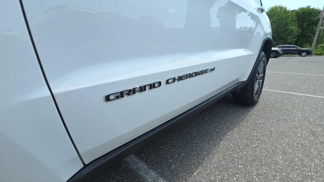 2022 Jeep Grand Cherokee WK Limited Hudson MA