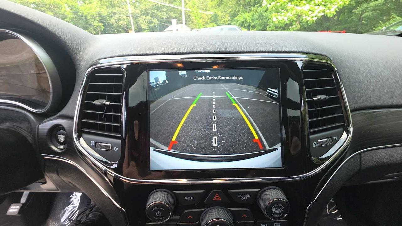 2022 Jeep Grand Cherokee WK Limited Hudson MA