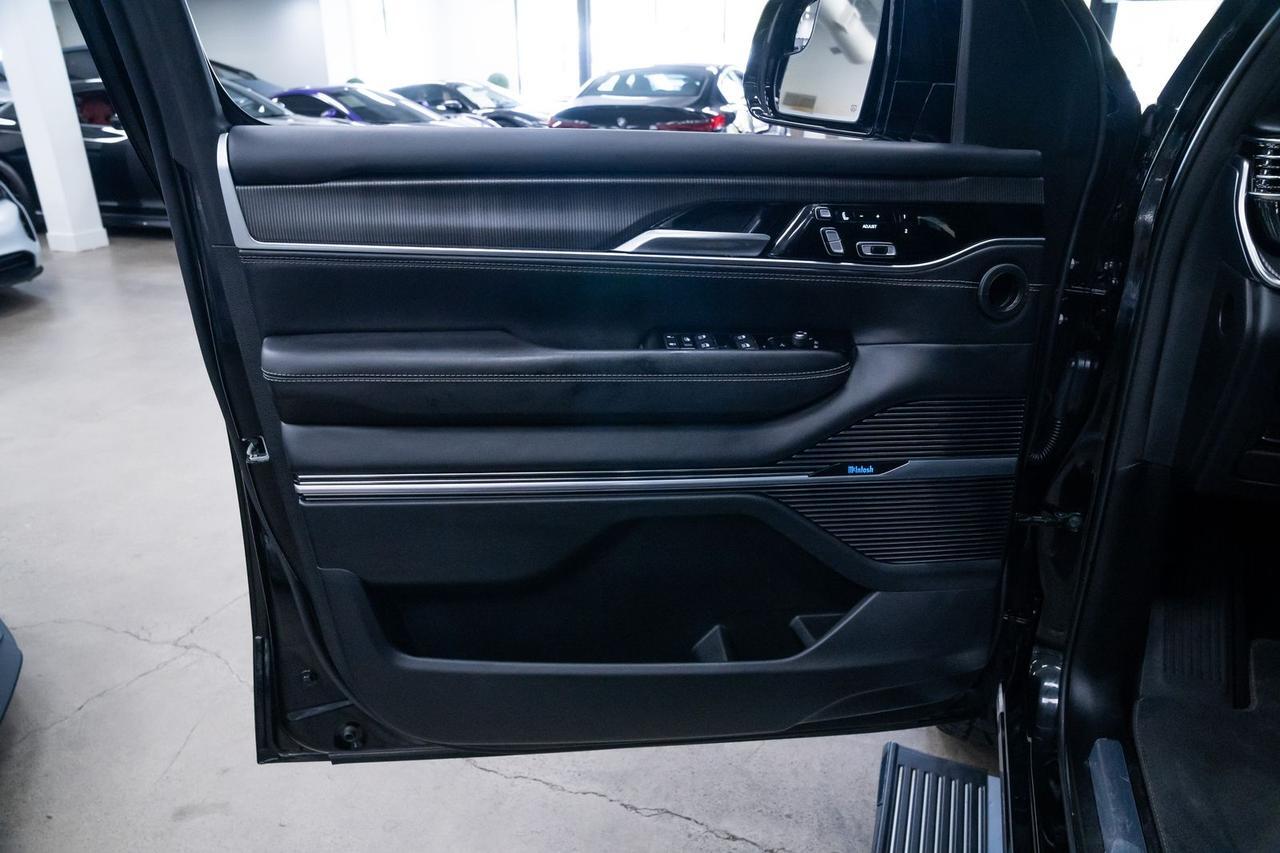 2022 Jeep Grand Wagoneer Series II 23T Package Vented Seats 3rd Row Seating Portland OR