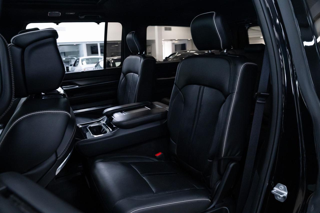 2022 Jeep Grand Wagoneer Series II 23T Package Vented Seats 3rd Row Seating Portland OR