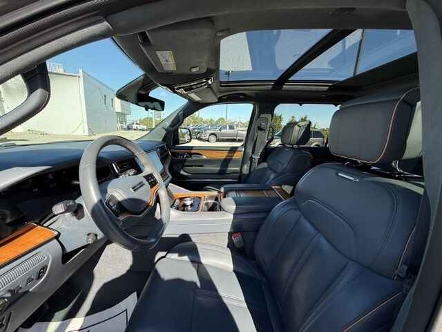 2022 Jeep Grand Wagoneer Series II Crestwood KY