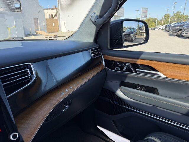 2022 Jeep Grand Wagoneer Series II Crestwood KY