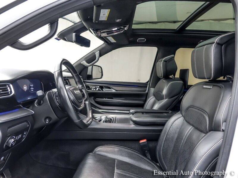2022 Jeep Grand Wagoneer Series II Obsidian Willowbrook IL