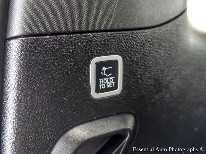 2022 Jeep Grand Wagoneer Series II Obsidian Willowbrook IL