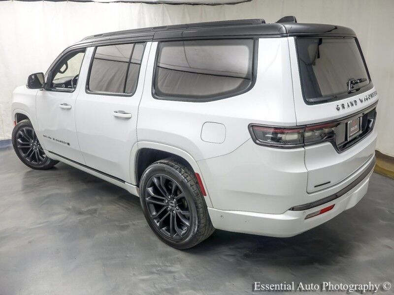 2022 Jeep Grand Wagoneer Series II Obsidian Willowbrook IL