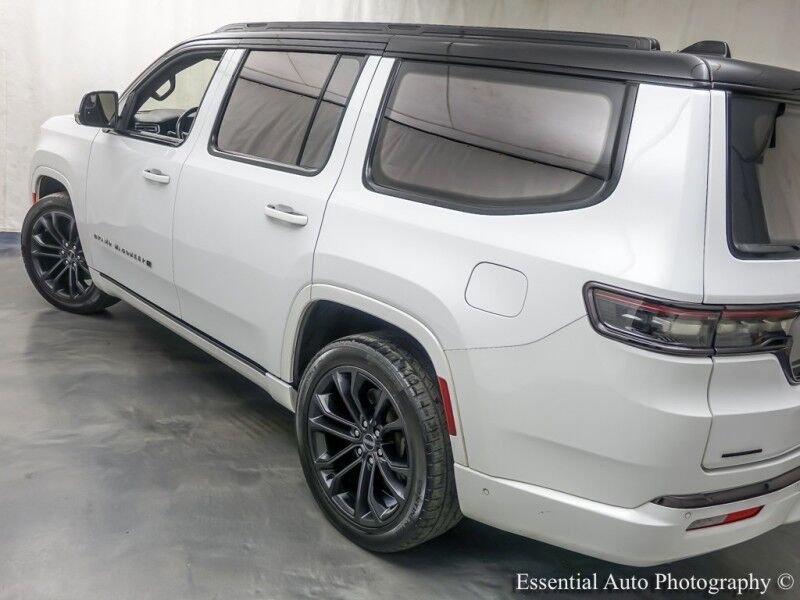 2022 Jeep Grand Wagoneer Series II Obsidian Willowbrook IL
