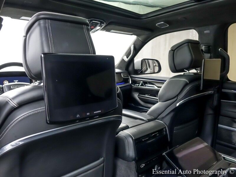 2022 Jeep Grand Wagoneer Series II Obsidian Willowbrook IL