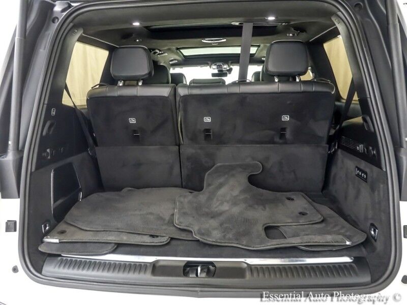 2022 Jeep Grand Wagoneer Series II Obsidian Willowbrook IL