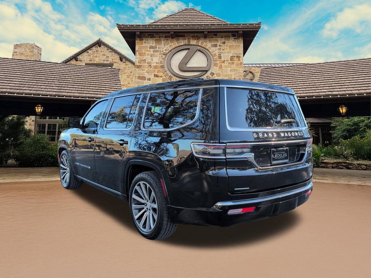 2022 Jeep Grand Wagoneer Series II