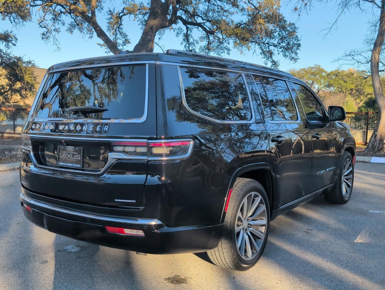 2022 Jeep Grand Wagoneer Series II