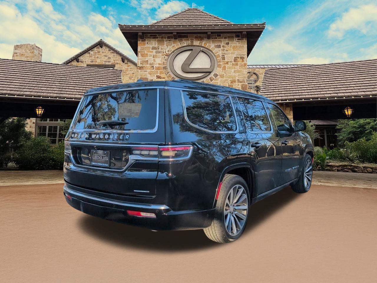 2022 Jeep Grand Wagoneer Series II