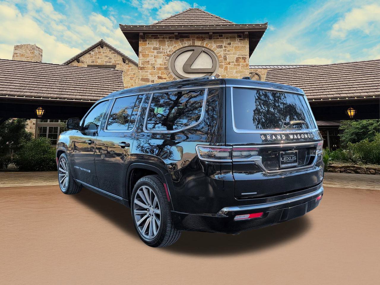 2022 Jeep Grand Wagoneer Series II