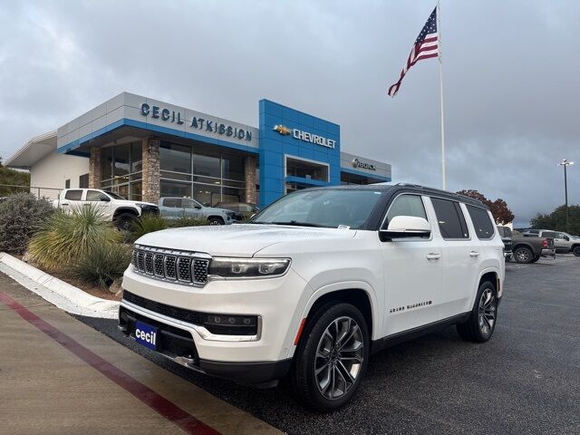 2022 Jeep Grand Wagoneer Series III