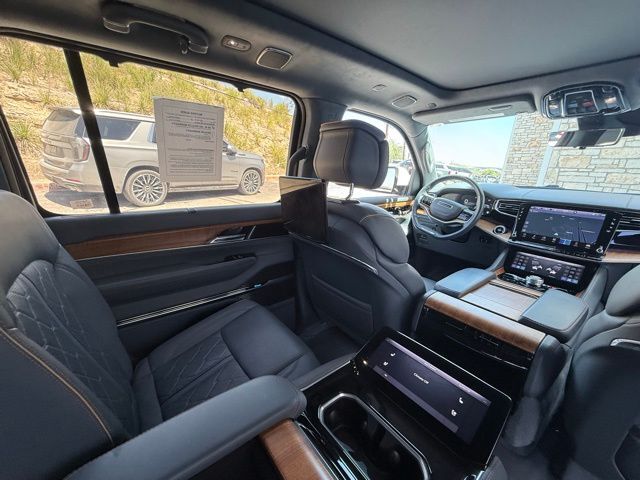 2022 Jeep Grand Wagoneer Series III Kerrville TX