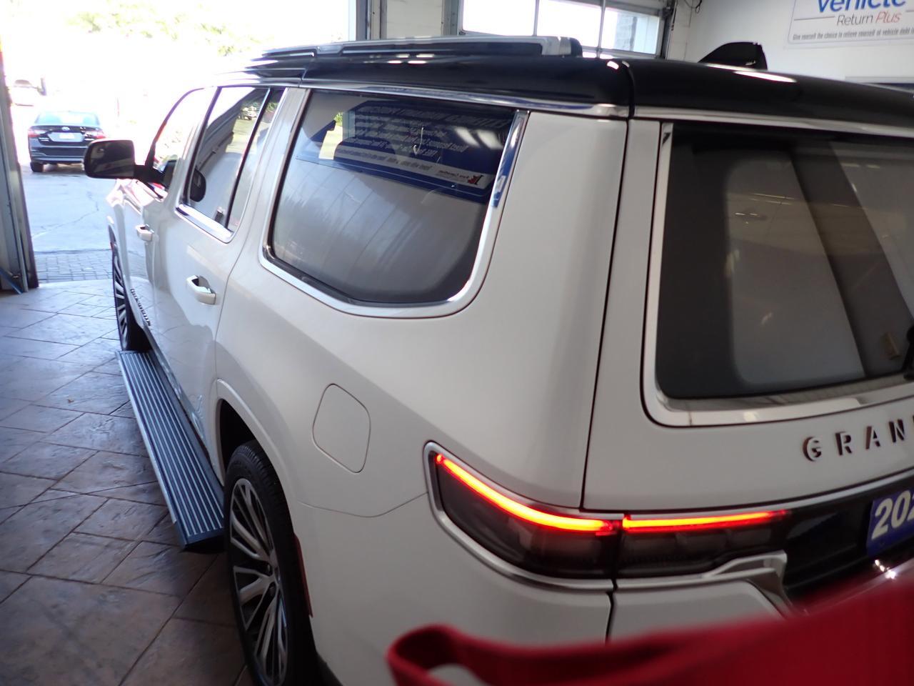 2022 Jeep Grand Wagoneer Series III 4WD LEATHER NAVI PANO SUNROOF Listowel ON