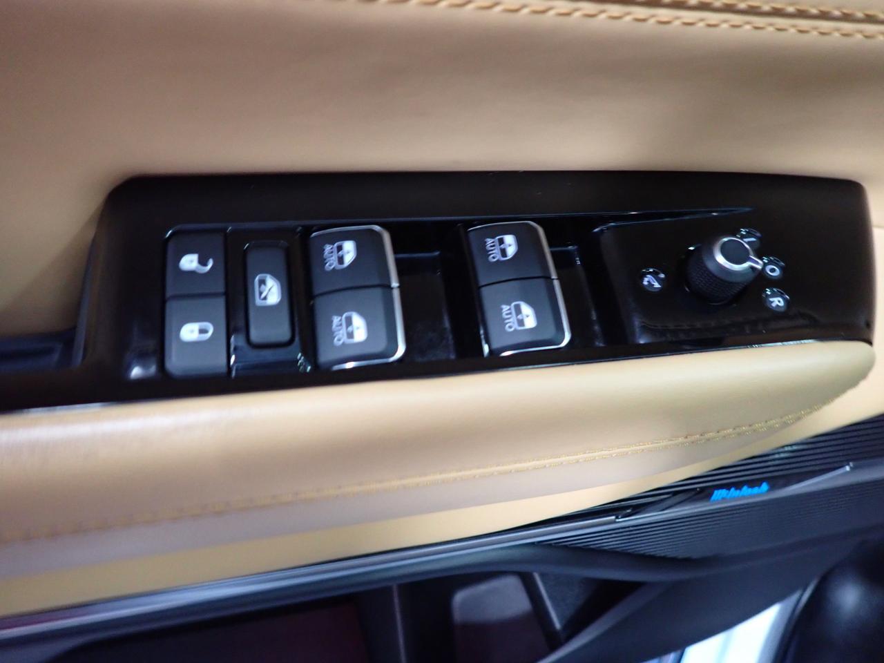 2022 Jeep Grand Wagoneer Series III 4WD LEATHER NAVI PANO SUNROOF Listowel ON