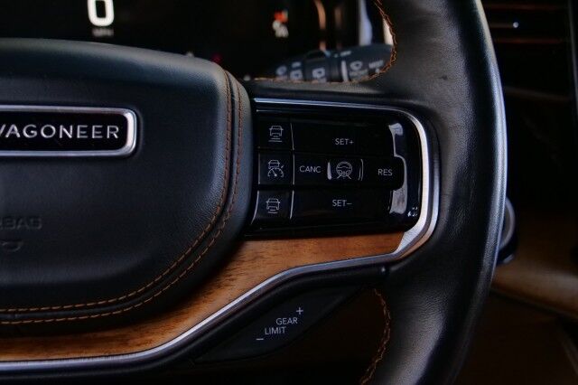 2022 Jeep Grand Wagoneer Series III / 4WD / Rear Entertainment / McIntosh Audio! High Point NC