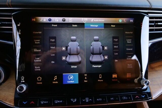 2022 Jeep Grand Wagoneer Series III / 4WD / Rear Entertainment / McIntosh Audio! High Point NC