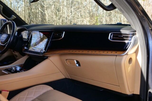 2022 Jeep Grand Wagoneer Series III / 4WD / Rear Entertainment / McIntosh Audio! High Point NC