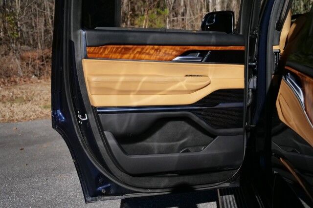 2022 Jeep Grand Wagoneer Series III / 4WD / Rear Entertainment / McIntosh Audio! High Point NC