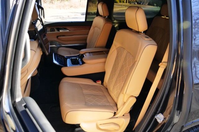 2022 Jeep Grand Wagoneer Series III / 4WD / Rear Entertainment / McIntosh Audio! High Point NC