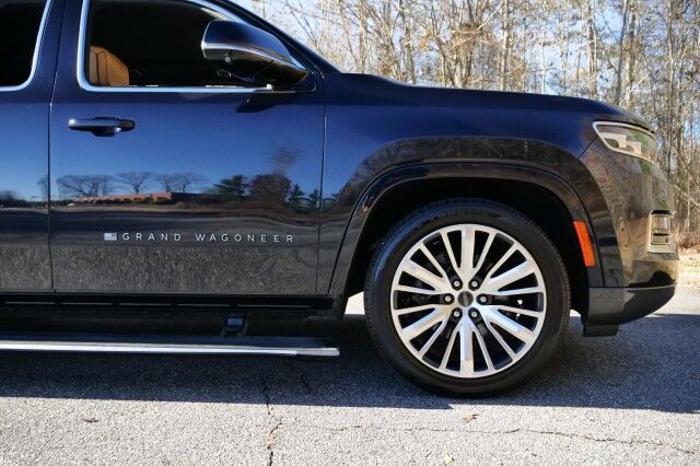 2022 Jeep Grand Wagoneer Series III / 4WD / Rear Entertainment / McIntosh Audio! High Point NC