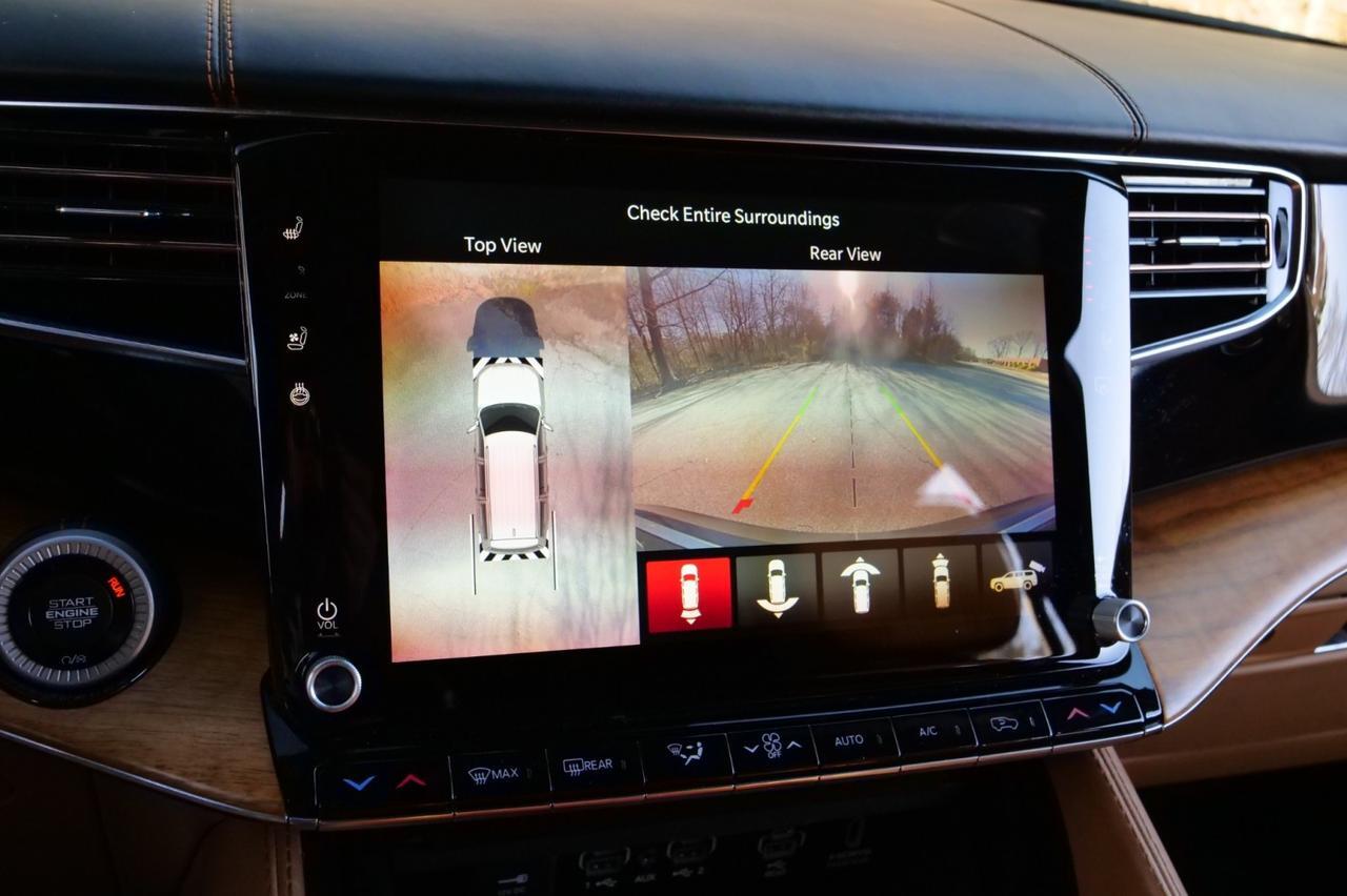 2022 Jeep Grand Wagoneer Series III / 4WD / Rear Entertainment / McIntosh Audio! Lincolnton NC